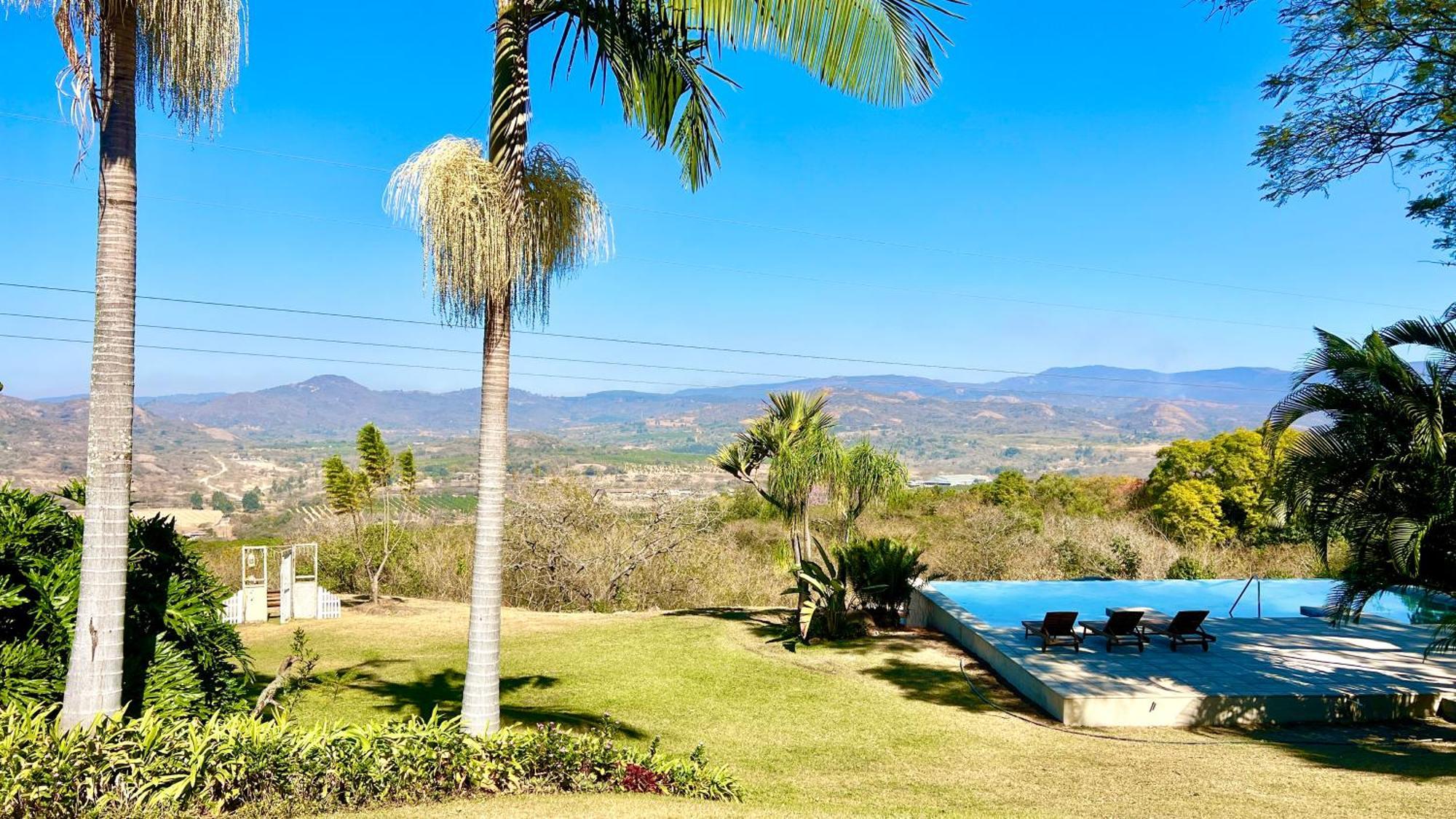 Loerieroep Estate - Mountainview Selfcatering Accommodation Nelspruit Mbombela Kültér fotó